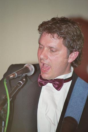 bassist arie kiep rockband kalamazoo jubileum