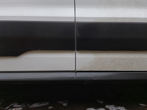 gewassen en ongewassen deel auto