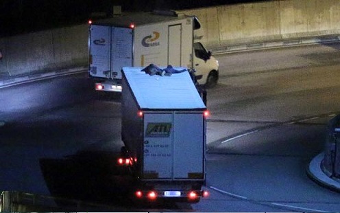 toestand bij calais met vluchtelingen, eind 2015