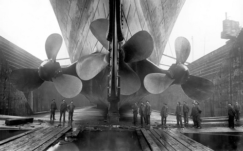 titanic schroeven