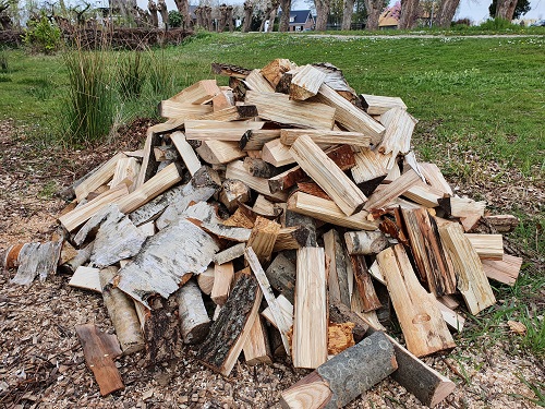 kleine houtstapel voor zus en zwager