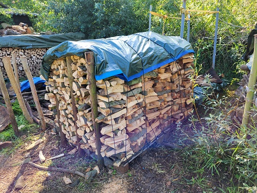 stapel van 2.5 kuub beukenhout
