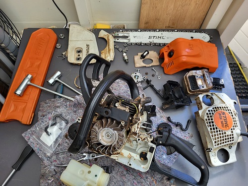 stihl ms180 uit elkaar