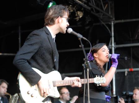 caro emerald parkfeest oosterhout 2010
