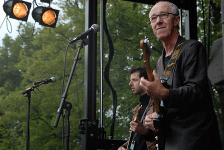 Raymond van het Groenewoud parkfeest oosterhout 2010