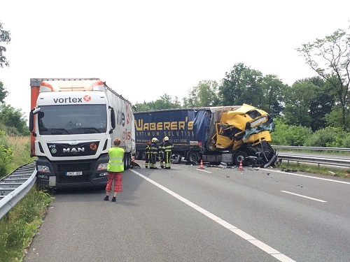 oost europa collega's botsen op a74