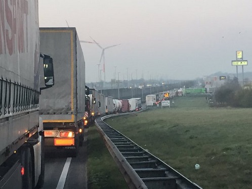 grensovergang meer vast door problemen met obu