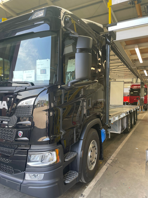preview laadbak met dak scania 2026