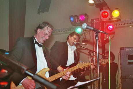 rockband kalamazoo live jubileum dorpshuis tuil