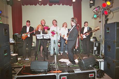 rockband kalamazoo live jubileum dorpshuis tuil